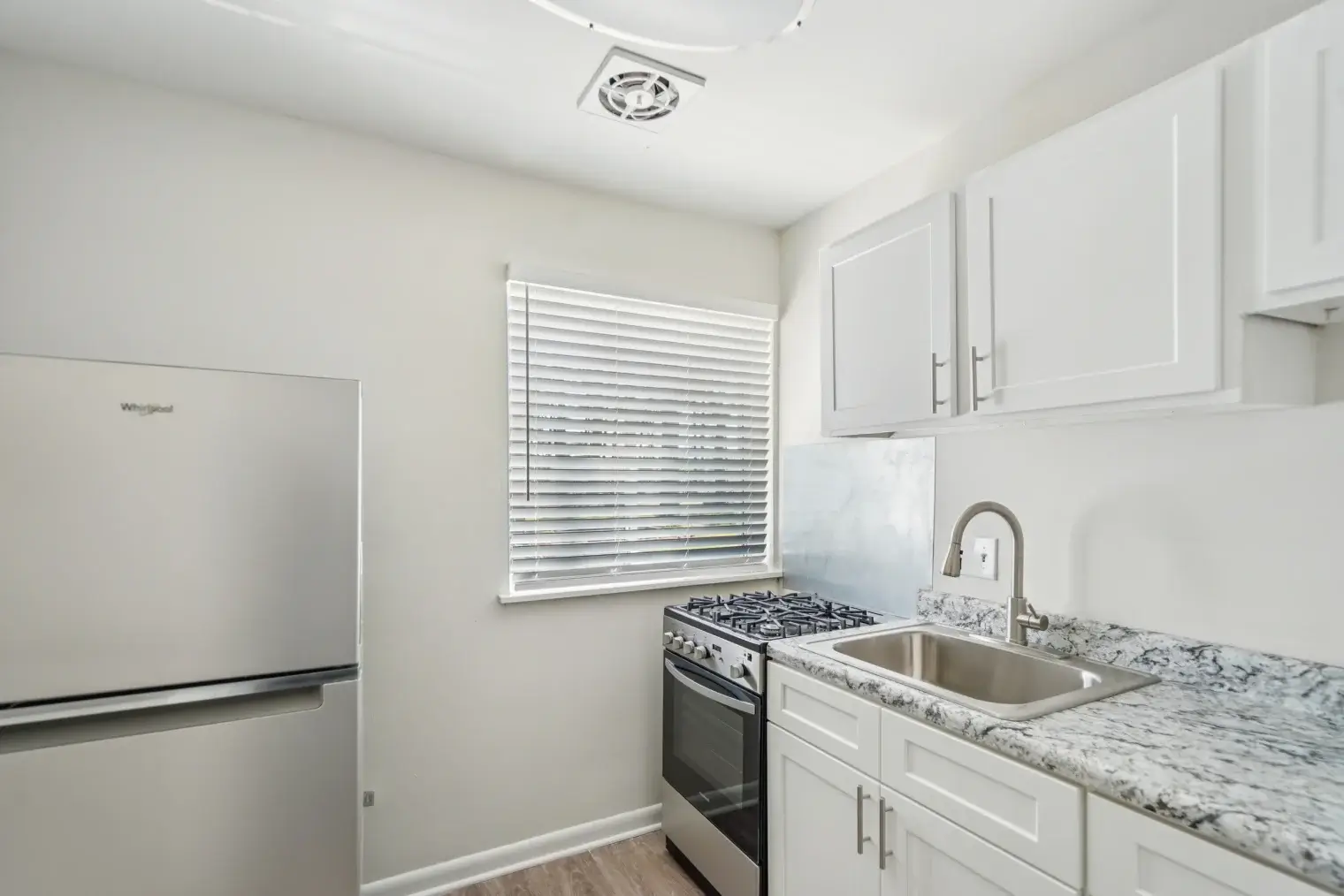 12 print 5327 riverwalk dr 1478b s1804 009