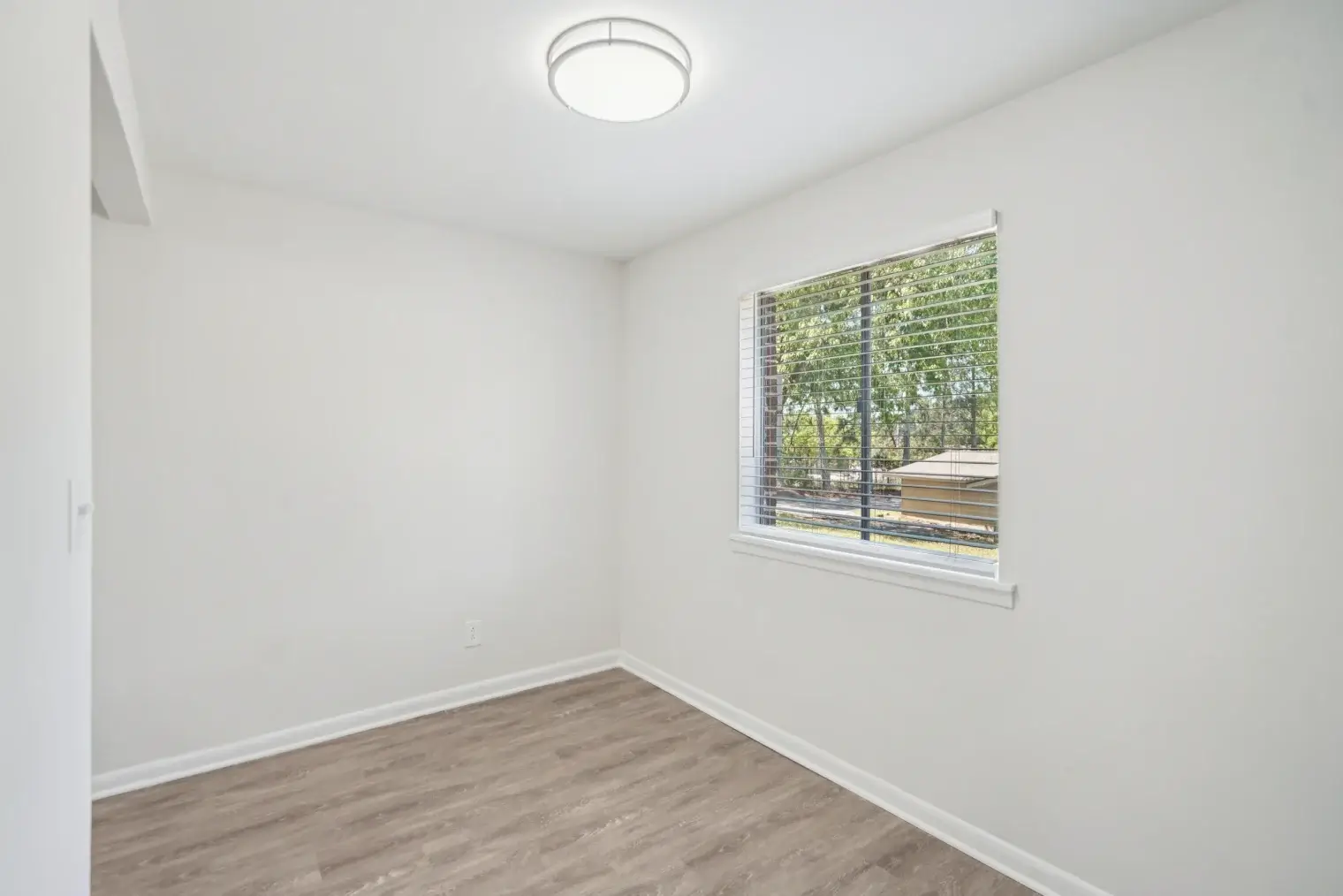 28 print 5327 riverwalk dr 5317b s1804 012