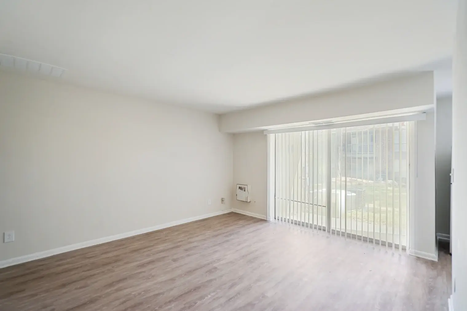 6 print 5327 riverwalk dr 1478b s1804 003